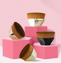 Make up brush MU11
